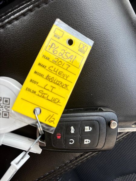 Used 2017 Chevrolet Equinox LTImage 19