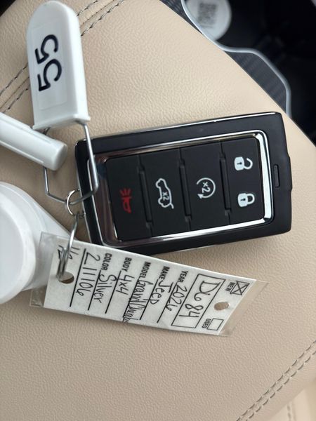 New 2026 Jeep Grand Cherokee Limited 4x4Image 22