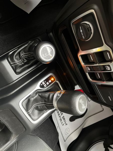 2021 Jeep Wrangler Unlimited SaharaImage 10