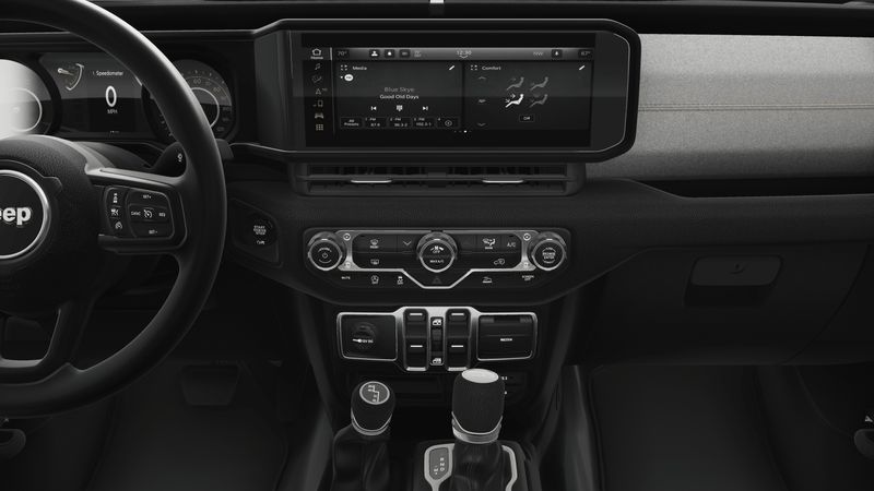 2025 Jeep Gladiator Nighthawk 4x4Image 5