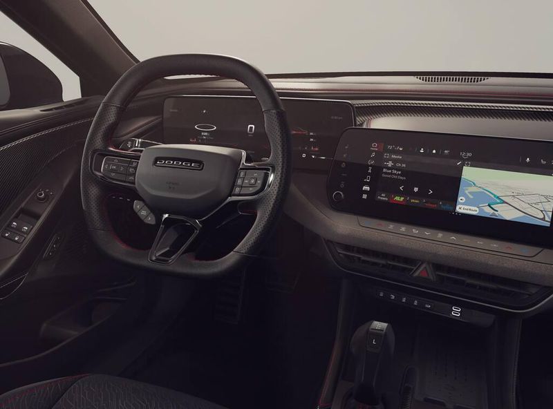 New 2026 Dodge Charger Scat Pack Plus 2-door AwdImage 9