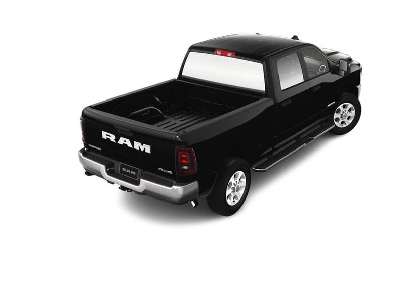 2025 RAM 2500 Big Horn Crew Cab 4x4 6