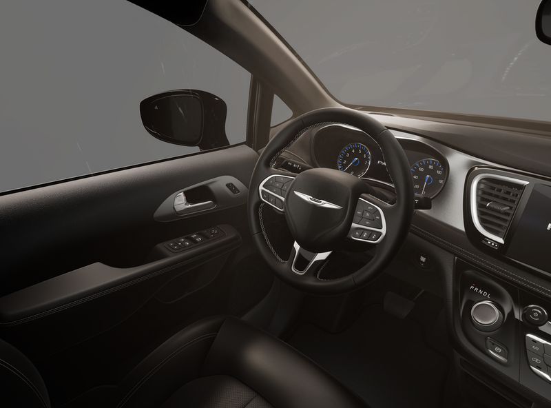 New 2026 Chrysler Pacifica Select AwdImage 8