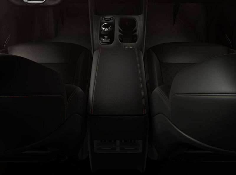 New 2026 Jeep Cherokee Overland 4x4Image 4