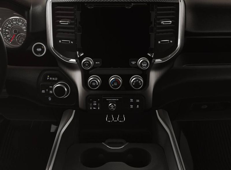 New 2026 RAM 1500 Express Crew Cab 4x4 5