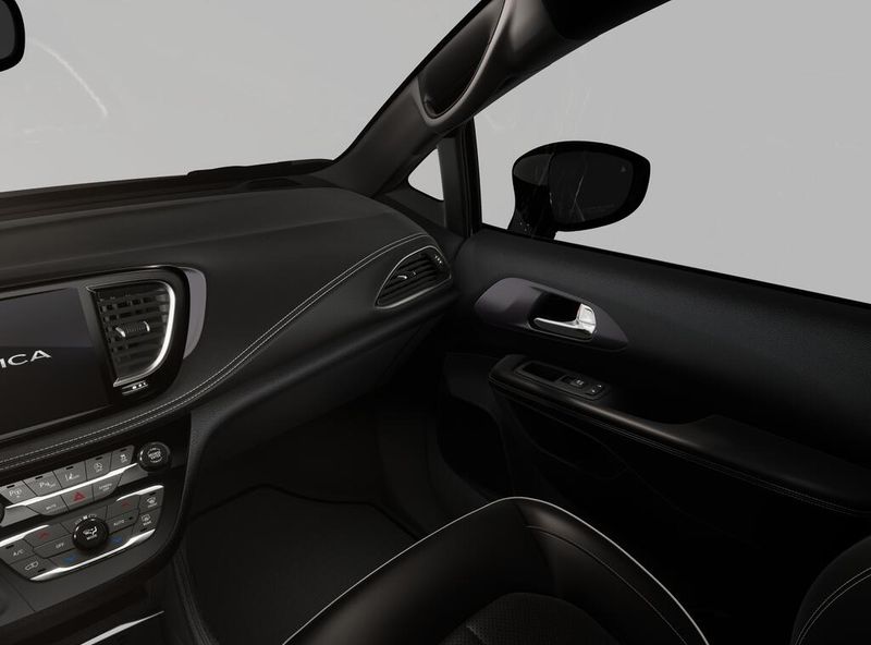 New 2026 Chrysler Pacifica LimitedImage 7