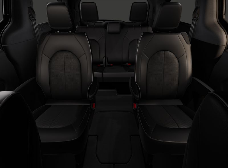 New 2026 Chrysler Pacifica LimitedImage 3