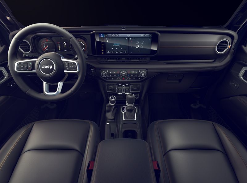 New 2026 Jeep Wrangler 4-door SaharaImage 6