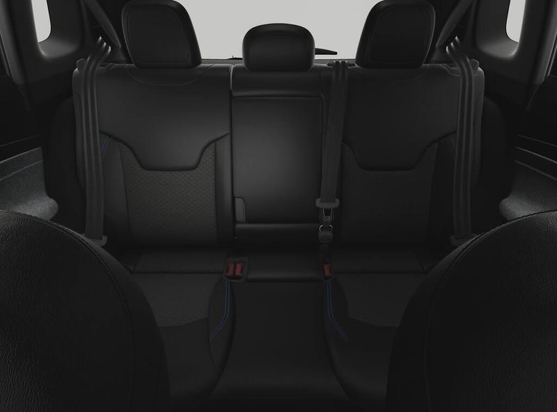 2025 Jeep Compass Latitude 4x4Image 3