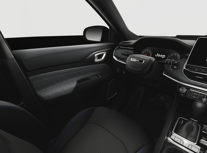 2025 Jeep Compass Latitude 4x4Image 8
