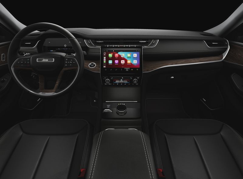 New 2025 Jeep Grand Cherokee L Limited 4x4Image 6