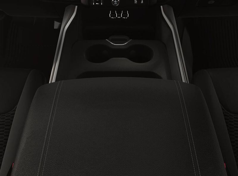 New 2026 RAM 1500 Express Crew Cab 4x4 5