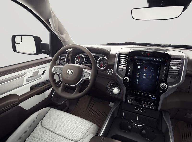 New 2027 RAM 1500 Laramie Crew Cab 4x4 5