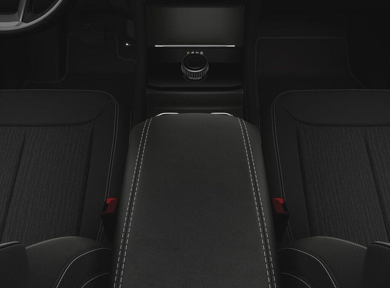 New 2025 Jeep Grand Cherokee L Laredo X 4x4Image 3