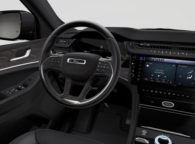 New 2027 Jeep Grand Cherokee L Laredo Altitude 4x4Image 9