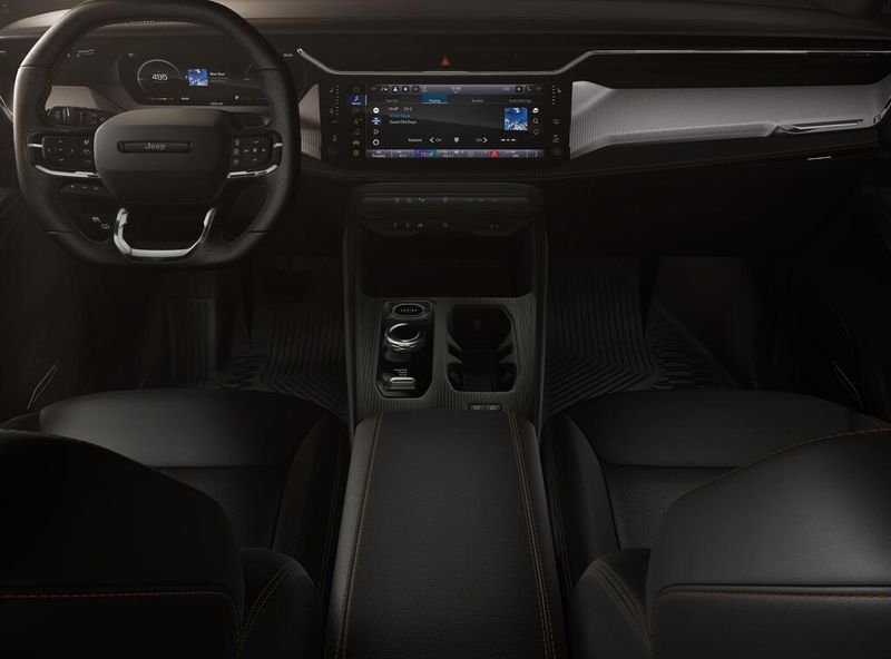New 2026 Jeep Cherokee Limited Altitude 4x4Image 5