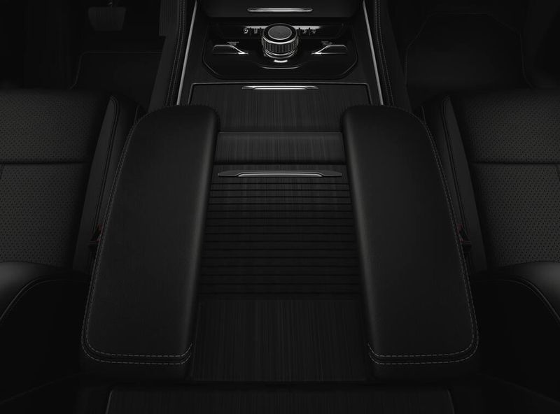 2025 Wagoneer Wagoneer Carbide 4x4Image 4