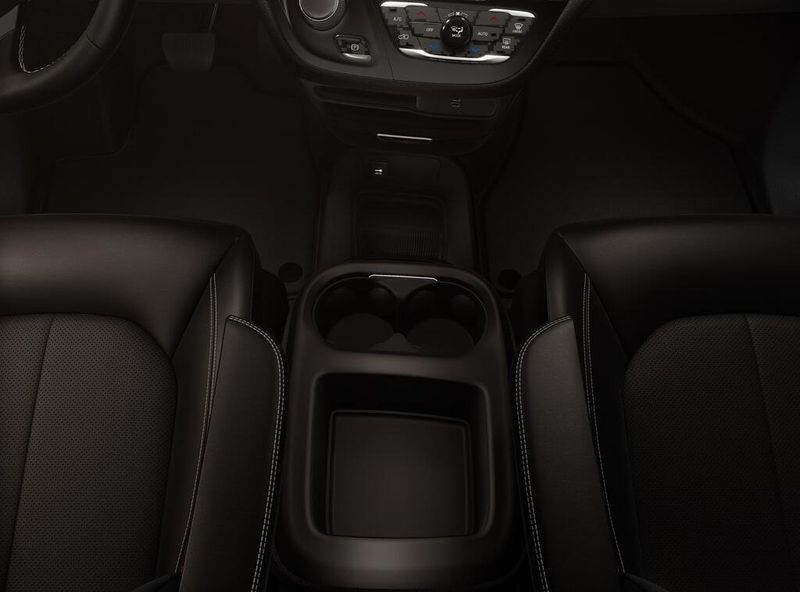 New 2026 Chrysler Pacifica SelectImage 4