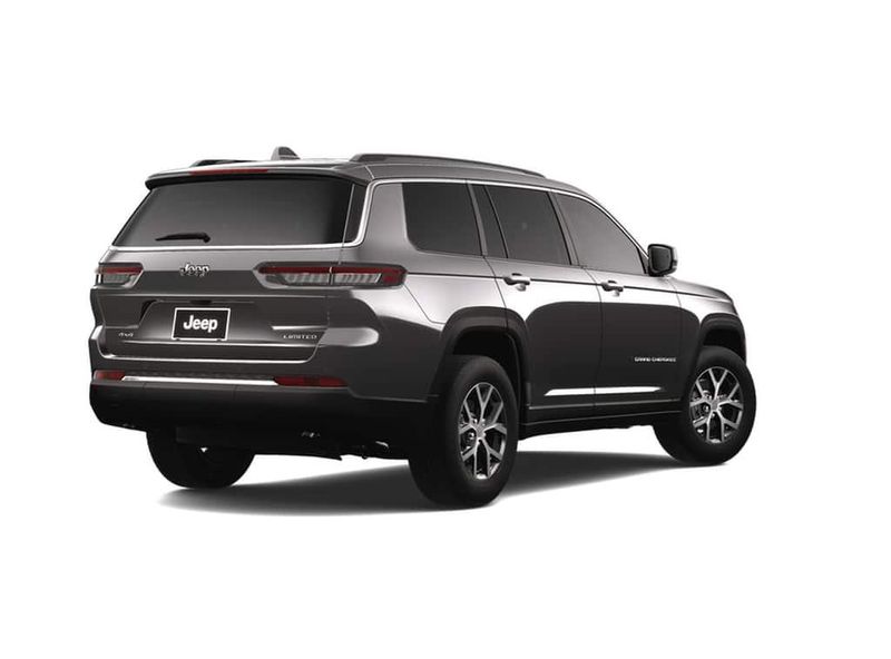 2025 Jeep Grand Cherokee L Limited 4x4Image 2