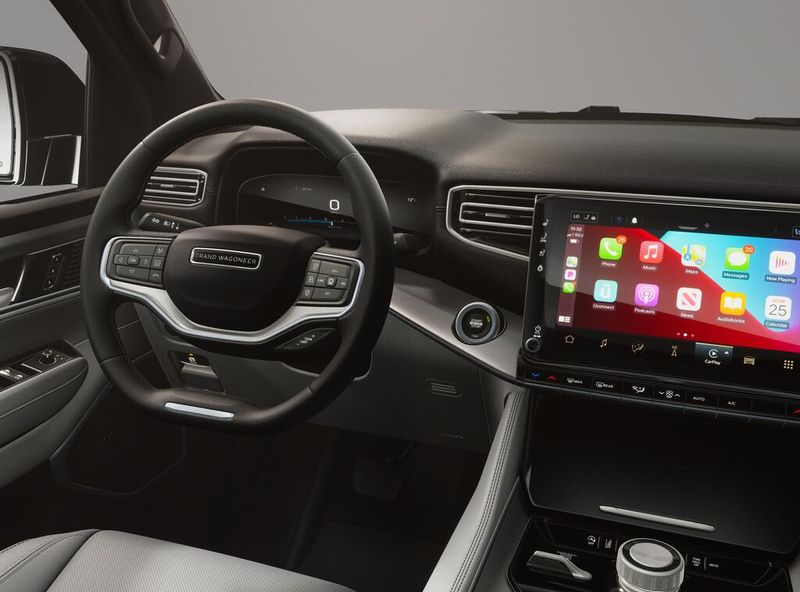 2026 Jeep Grand Wagoneer 4x4Image 9