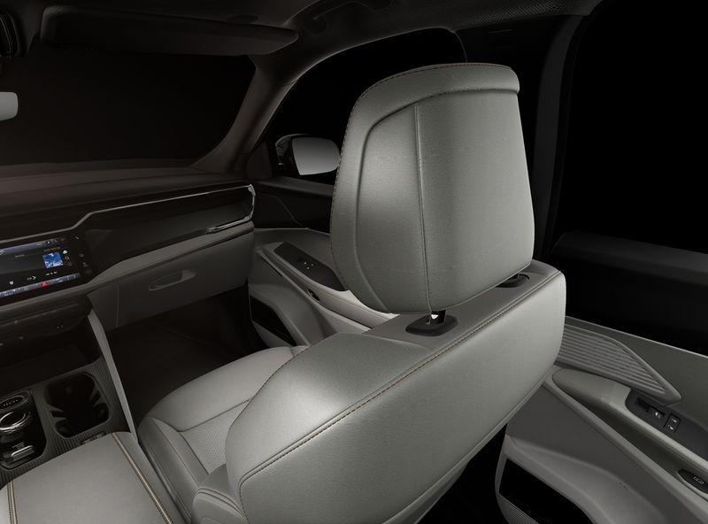 New 2026 Jeep Cherokee Limited 4x4Image 7