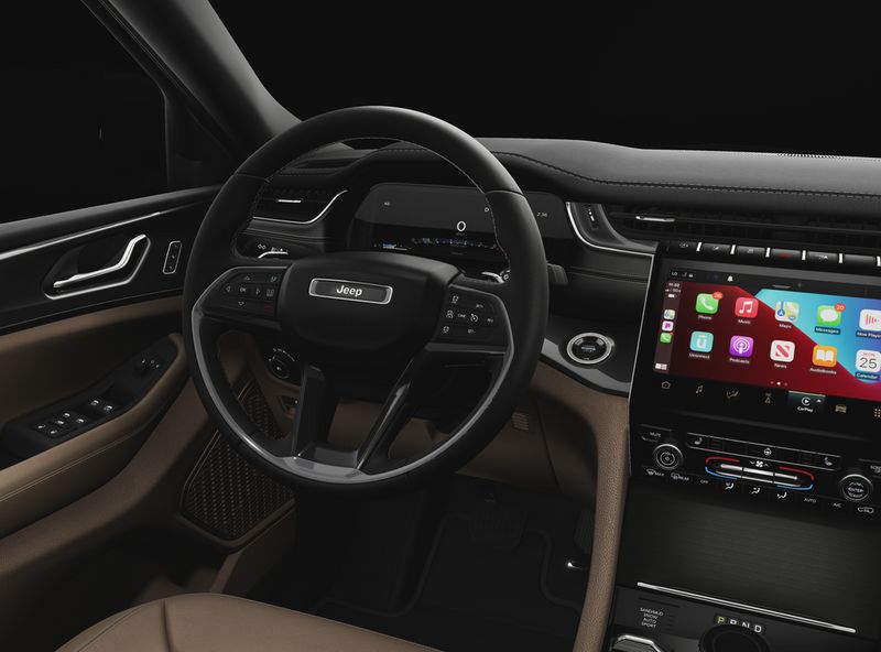 2025 Jeep Grand Cherokee L Limited 4x4Image 9