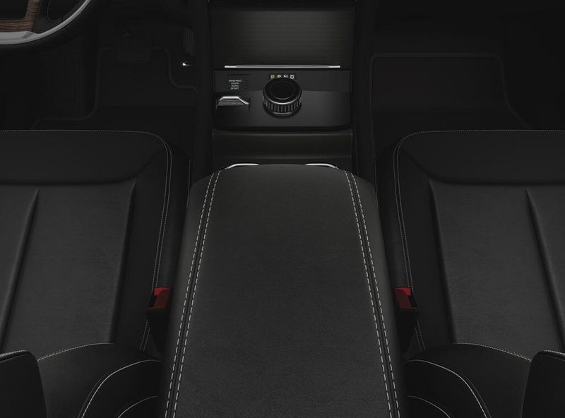 New 2025 Jeep Grand Cherokee Limited 4x4Image 4