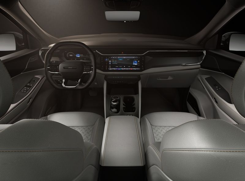 New 2026 Jeep Cherokee Overland 4x4Image 6