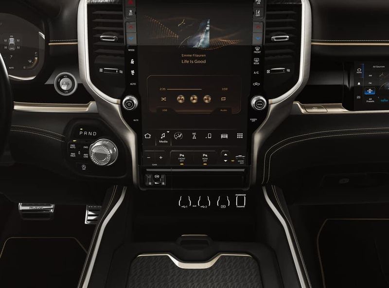 New 2026 RAM 1500 Tungsten Crew Cab 4x4Image 5