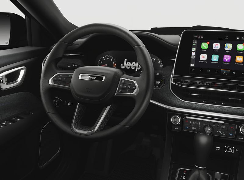 2025 Jeep Compass Latitude 4x4Image 9