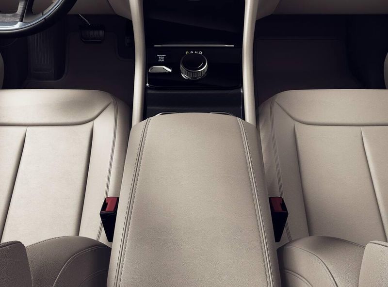 New 2026 Jeep Grand Cherokee Limited 4x4Image 4