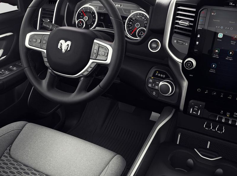 New 2027 RAM 1500 Big Horn Crew Cab 4x4 5