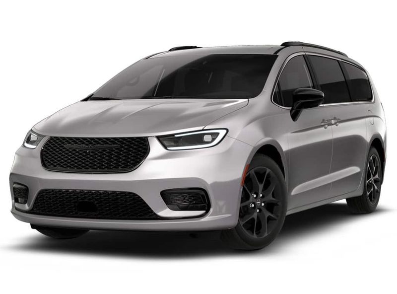 New 2026 Chrysler Pacifica SelectImage 1