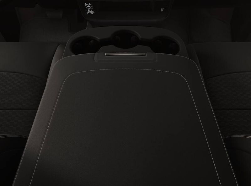 New 2026 RAM 2500 Black Express Crew Cab 4x4 6