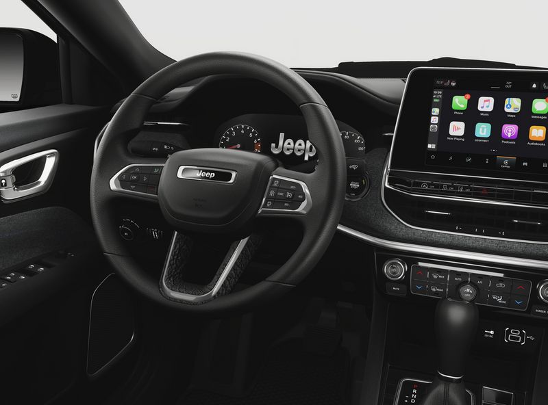 2025 Jeep Compass Latitude 4x4Image 9