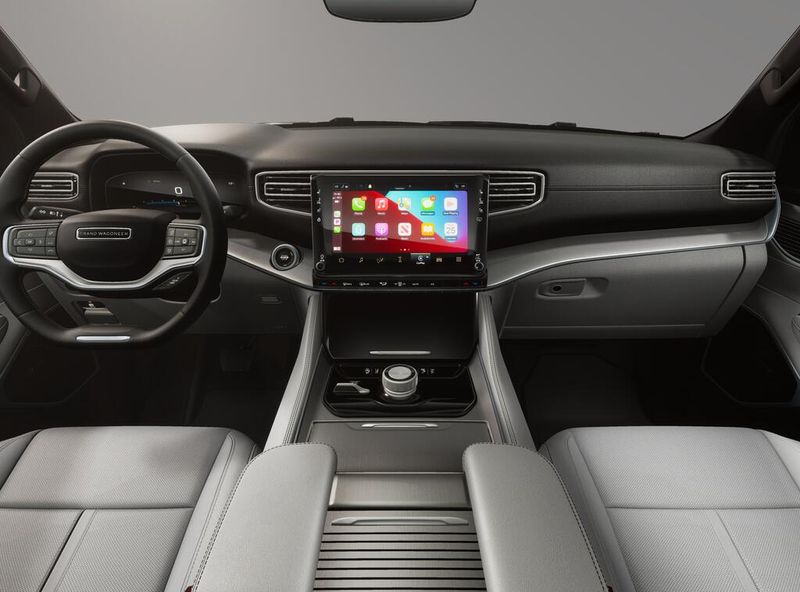 2026 Jeep Grand Wagoneer 4x4Image 6