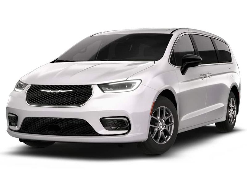 New 2026 Chrysler Pacifica SelectImage 1