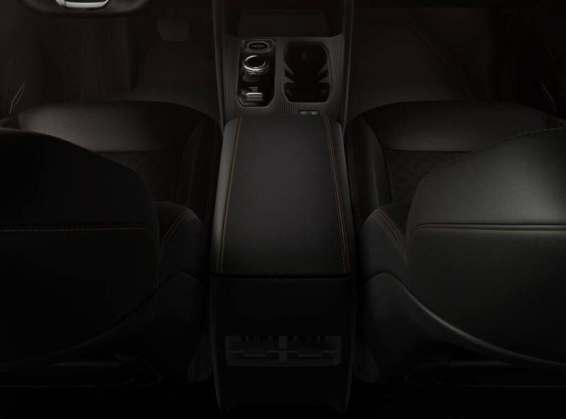 New 2026 Jeep Cherokee Overland 4x4Image 4