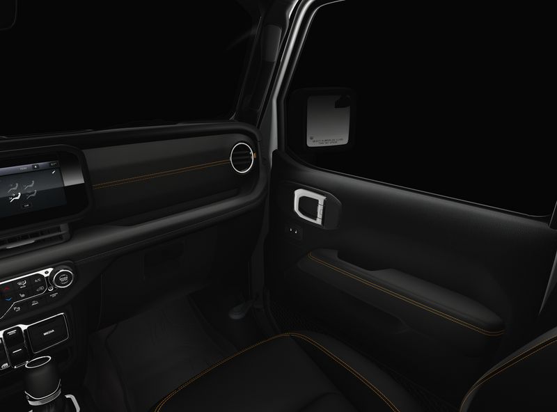 2025 Jeep Wrangler 4-door SaharaImage 7