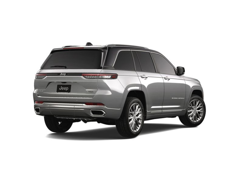 New 2025 Jeep Grand Cherokee Summit 4x4Image 2