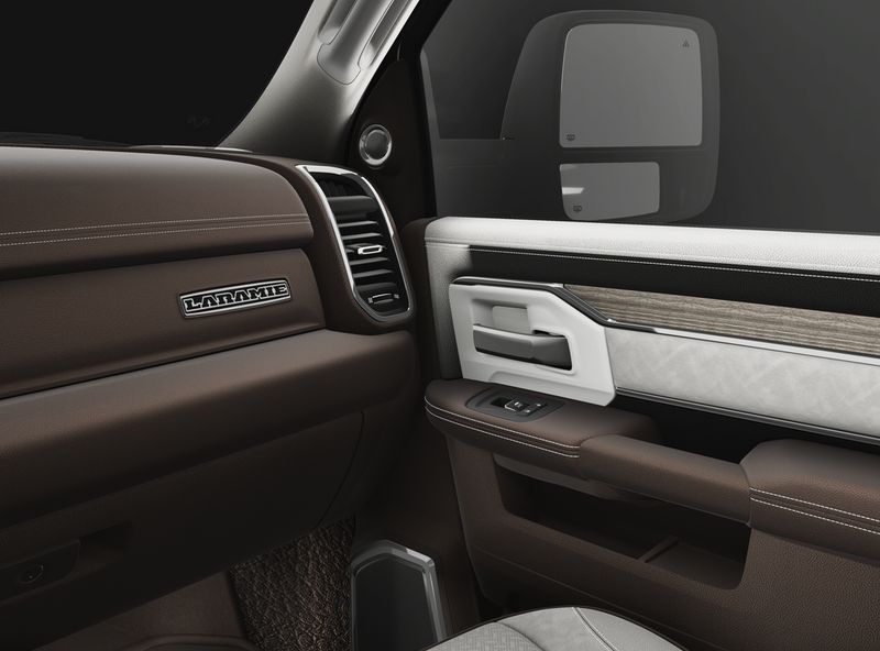 2025 RAM 2500 Laramie Mega Cab 4x4 6