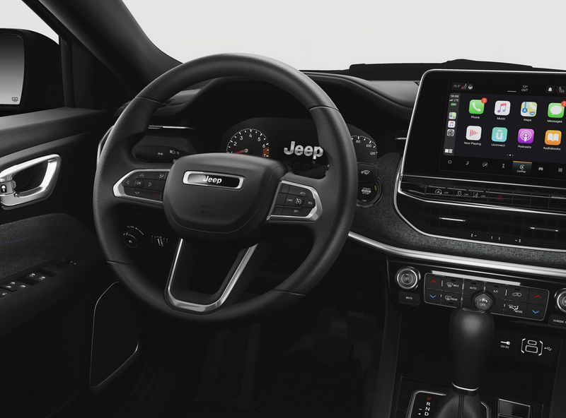 2025 Jeep Compass Latitude 4x4Image 9