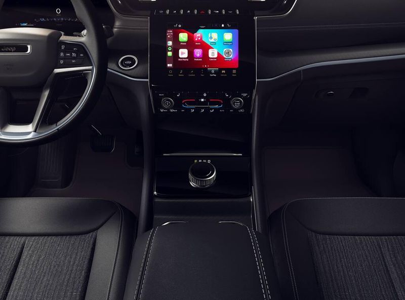 New 2026 Jeep Grand Cherokee Laredo X 4x4Image 5