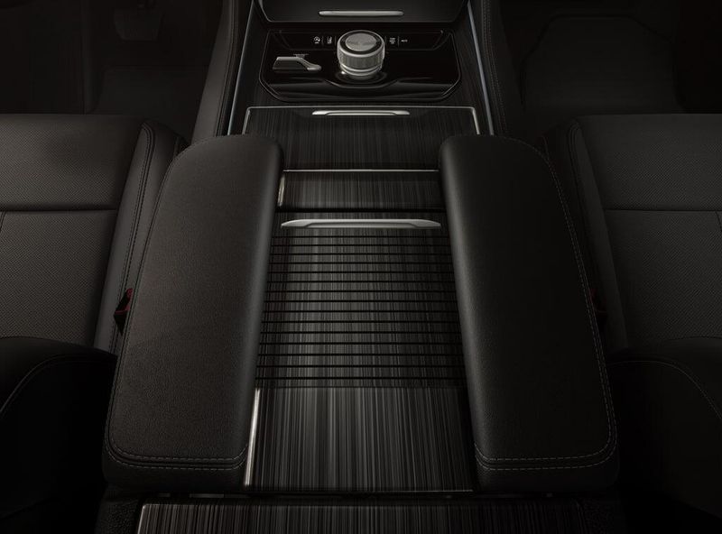 2026 Jeep Grand Grand Wagoneer Wagoneer Limited Altitude 4x4Image 4