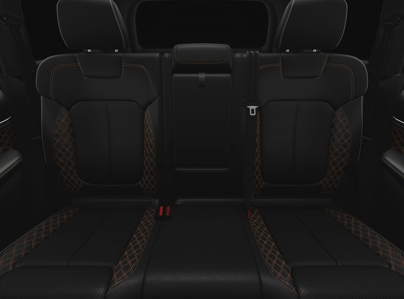 New 2025 Jeep Grand Cherokee Summit 4x4Image 3