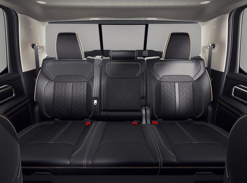 New 2027 RAM 1500 Tungsten Crew Cab 4x4 5