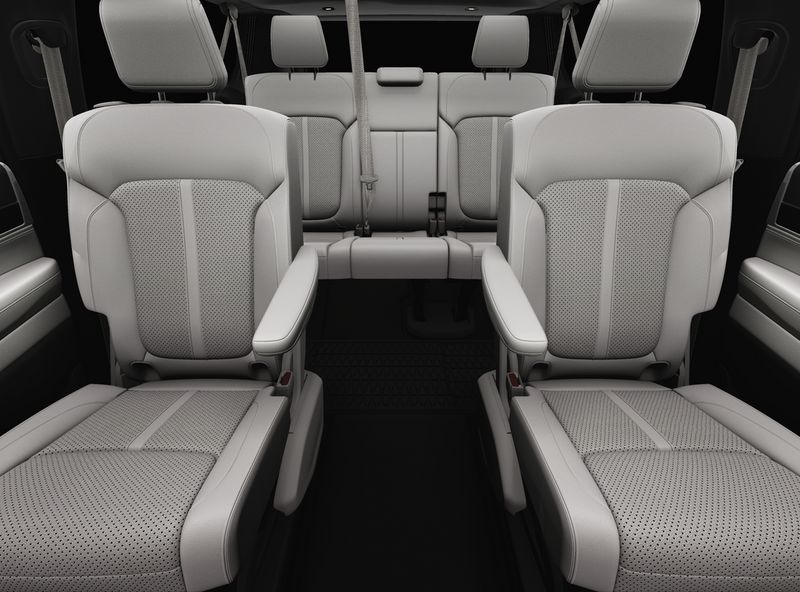 2025 Jeep Wagoneer L Series Iii 4x4Image 3