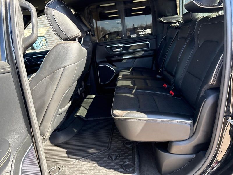 Used 2021 RAM 1500 LaramieImage 4