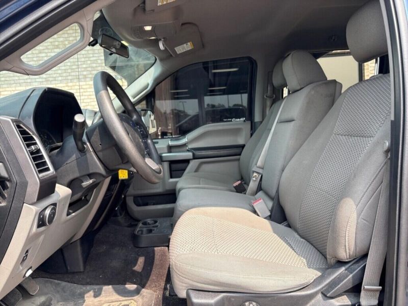 2016 Ford F-150 XLTImage 3