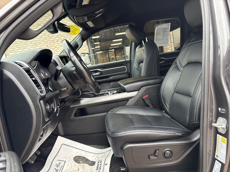2022 RAM 1500 Big HornImage 3